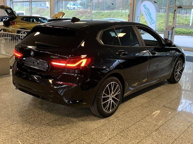 Gebraucht BMW 118 Advantage 136 PS (100 kW) 2023 Schwarz Kleinwagen