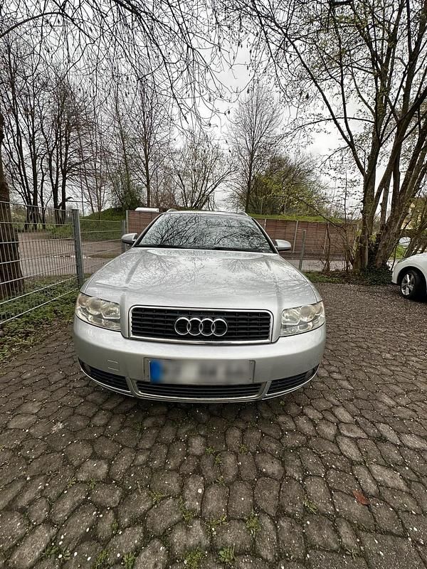 Używany Audi A4 130 KM (95 kW) 2005 Srebrny Kombi