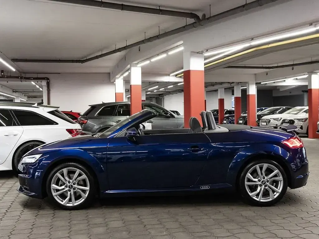 Gebraucht Audi TT Roadster Sport 197 PS (144 kW) 2021 Navarrablau metallic Cabrio
