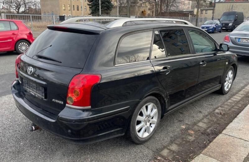 Gebraucht Toyota Avensis Executive 147 PS (108 kW) 2005 Schwarz Kombi
