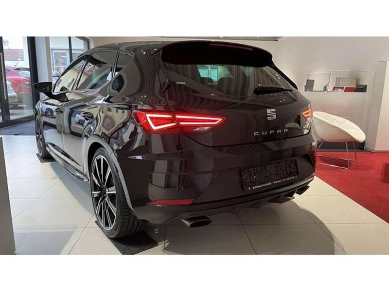 Gebraucht Cupra Leon 300 PS (220 kW) 2018 Midnight schwarz metallic Limousine