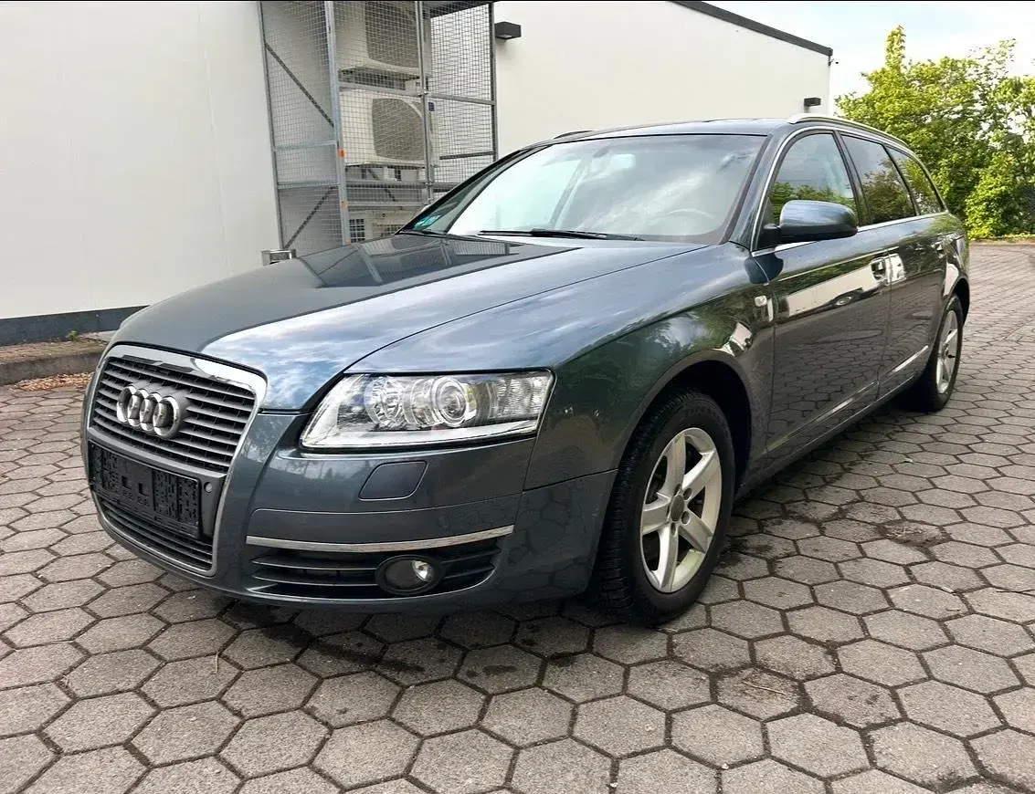 Gebraucht Audi A6 180 PS (132 kW) 2007 Blau Kombi