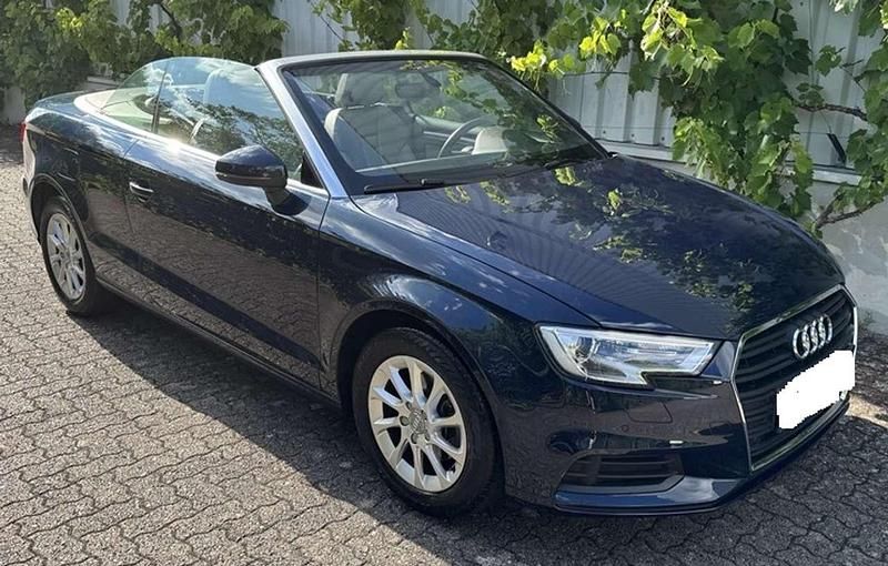 Blau Gebraucht 2020 Audi A3 Cabriolet Cabrio | 26.499 € (Fairer Preis) - Bild 1/4