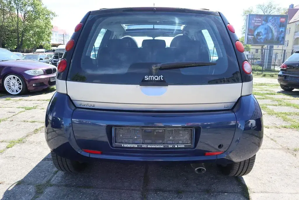 Begagnad Smart ForFour Pulse 95 HK (69 kW) 2004 Silver Halvkombi