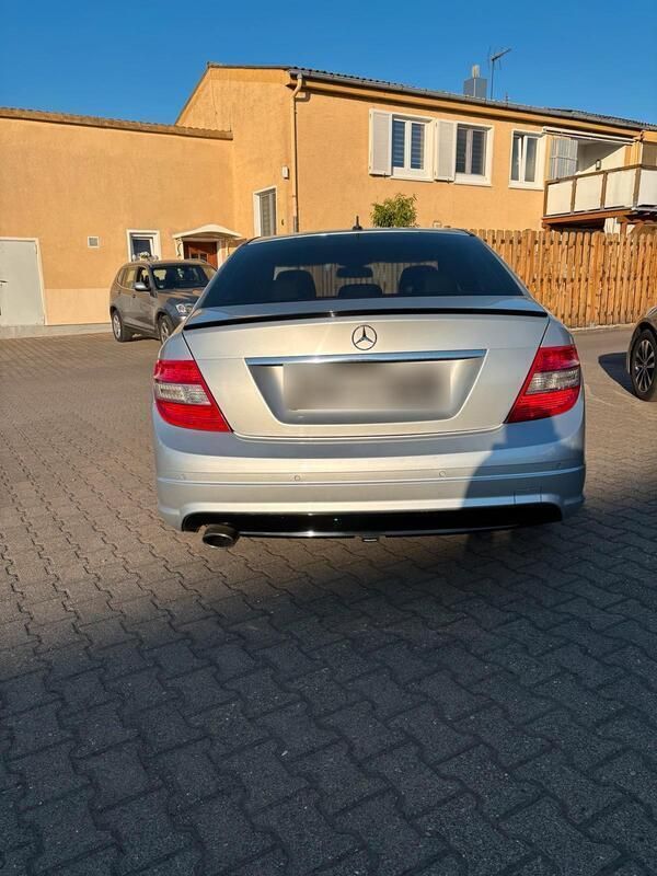 Silber Gebraucht 2008 Mercedes C200 AMG line Limousine | 6.499 € (Guter Preis) - Bild 1/4