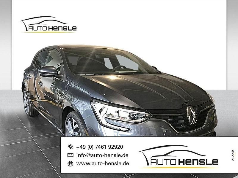 Grau Gebraucht 2021 Renault Mégane IV Bose Edition Limousine | 19.800 € (Etwas zu teuer) - Bild 1/4