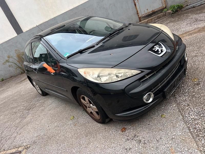 Schwarz Gebraucht 2007 Peugeot 207 Kleinwagen | 750 € (Superpreis) - Bild 1/4