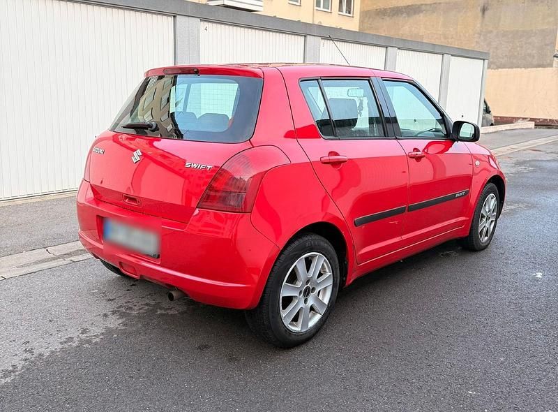 Gebraucht Suzuki Swift 92 PS (67 kW) 2005 Kleinwagen