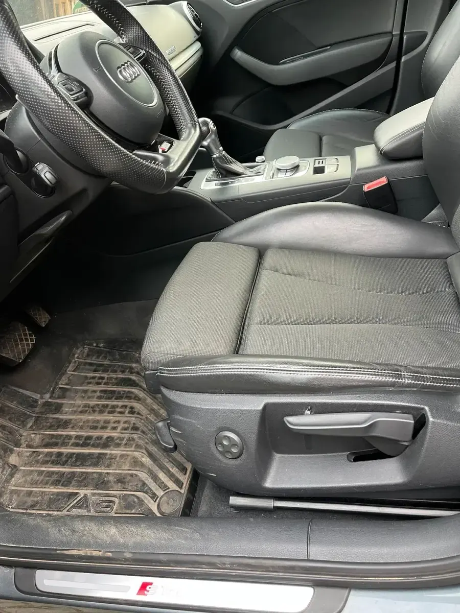 Gebraucht Audi A3 Sportback 150 PS (110 kW) 2014 Grau Kleinwagen