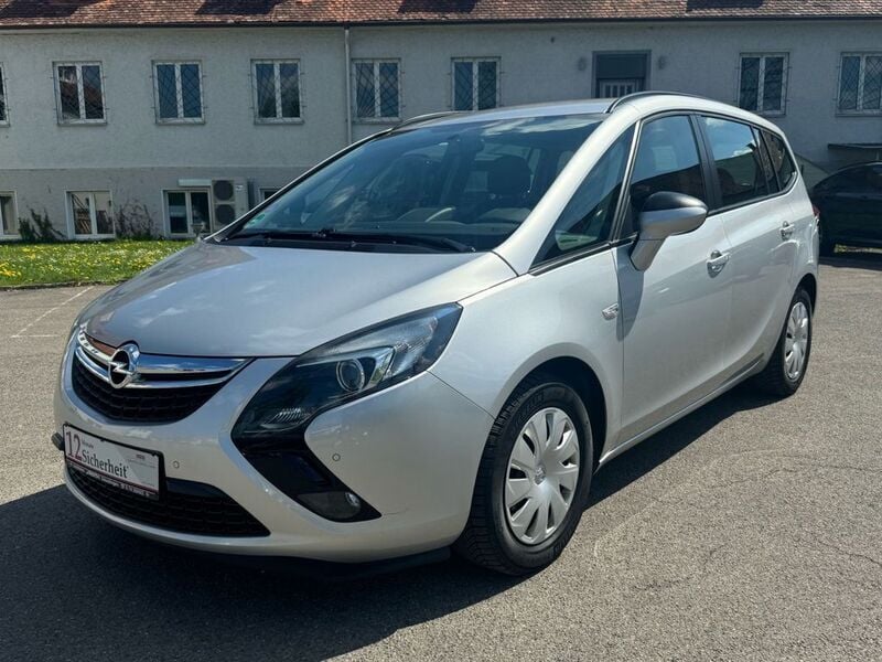 Silber Gebraucht 2015 Opel Zafira Tourer Edition Van / Kleinbus | 6.990 € (Fairer Preis) - Bild 1/4