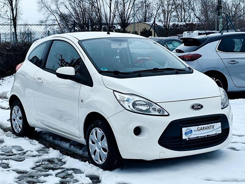 Gebraucht Ford Ka Trend 69 PS (50 kW) 2014 Weiß Kleinwagen