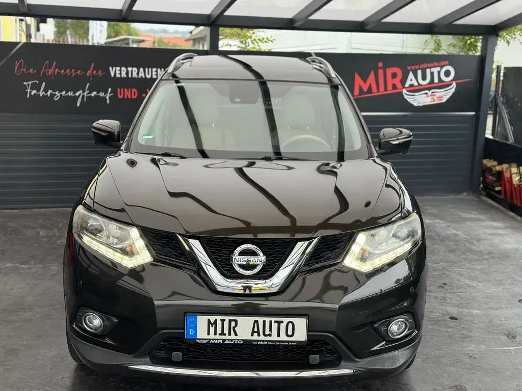 Gebraucht Nissan X-Trail 131 PS (96 kW) 2016 Braun SUV