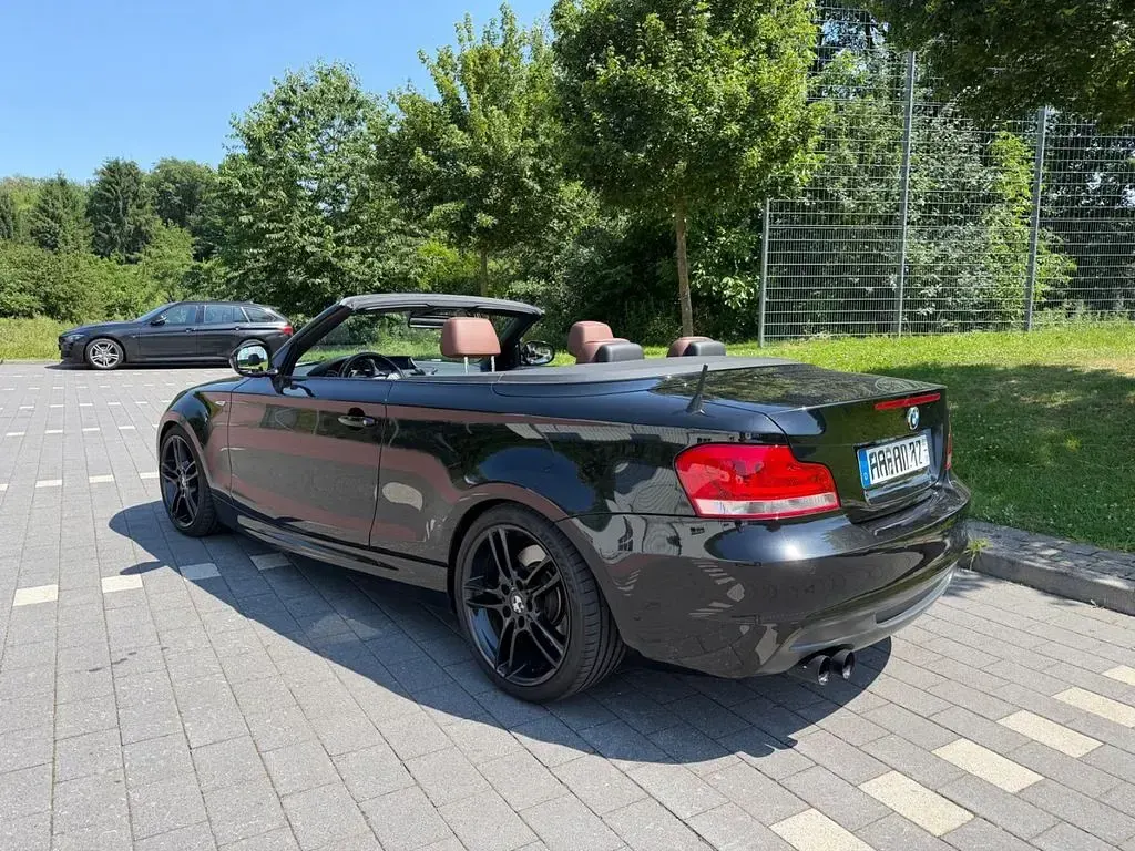 Gebraucht BMW 135 Cabriolet M Performance 306 PS (225 kW) 2012 Schwarz Cabrio