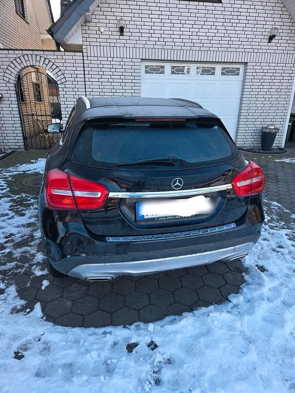 Gebraucht Mercedes GLA180 2017 Schwarz SUV