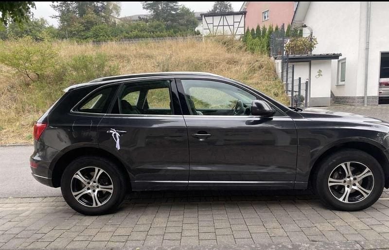 Gebraucht Audi Q5 170 PS (125 kW) 2011 SUV