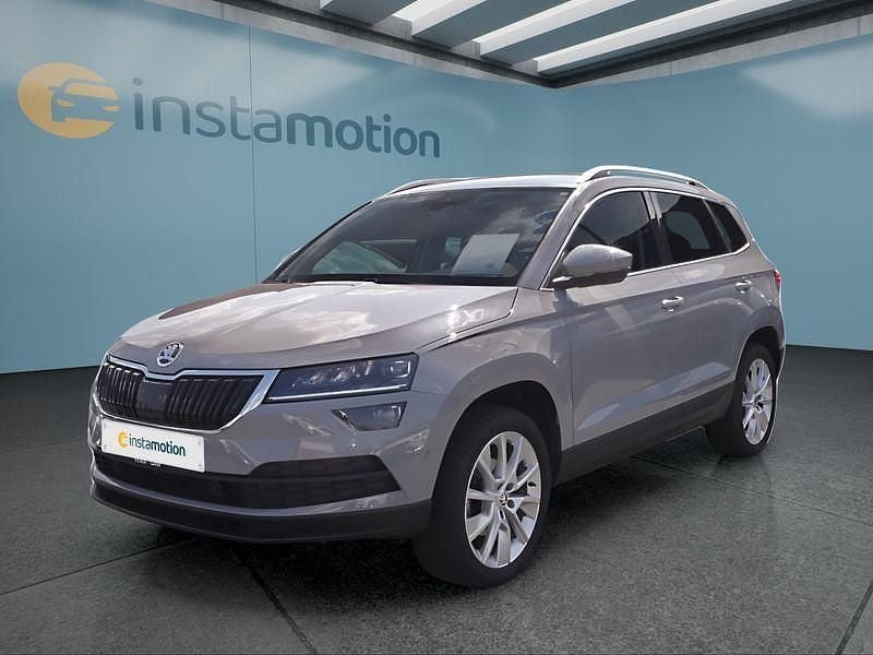 Grau Gebraucht 2020 Skoda Karoq SUV | 20.499 € (Fairer Preis) - Bild 1/4