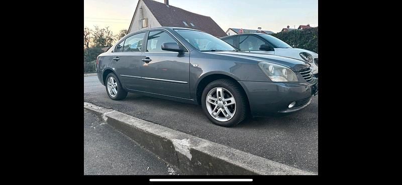 Grau Gebraucht 2007 Kia Magentis Limousine | 1.200 € (Teuer) - Bild 1/4