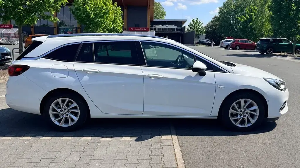 Brugt Opel Astra Elegance 101 HK (74 kW) 2020 Hvid Stationcar