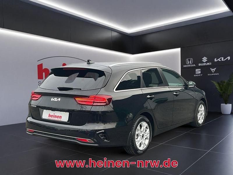 Gebraucht Kia Ceed Sportswagon Gold 140 PS (102 kW) 2025 Schwarz Kombi