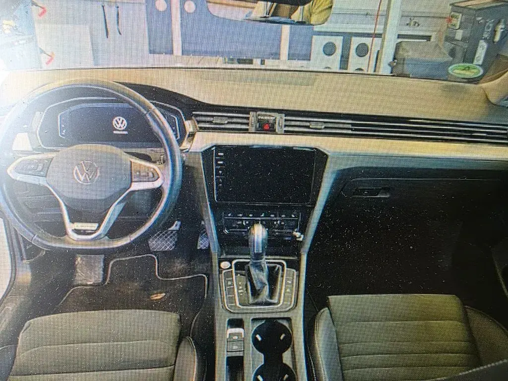 Gebraucht VW Passat 200 PS (147 kW) 2023 Weiß Kombi