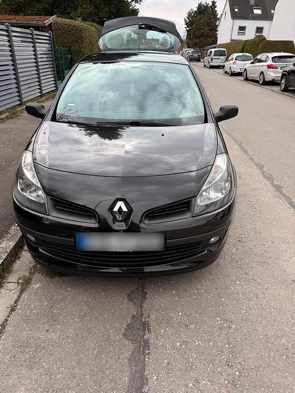 Gebraucht Renault Clio II 74 PS (54 kW) 2008 Schwarz Kleinwagen