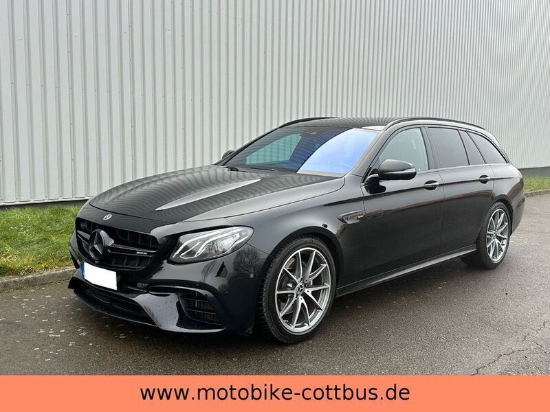 Ung. schwarz unilack Gebraucht 2019 Mercedes E63 AMG AMG Kombi | 57.000 € (Guter Preis) - Bild 1/4