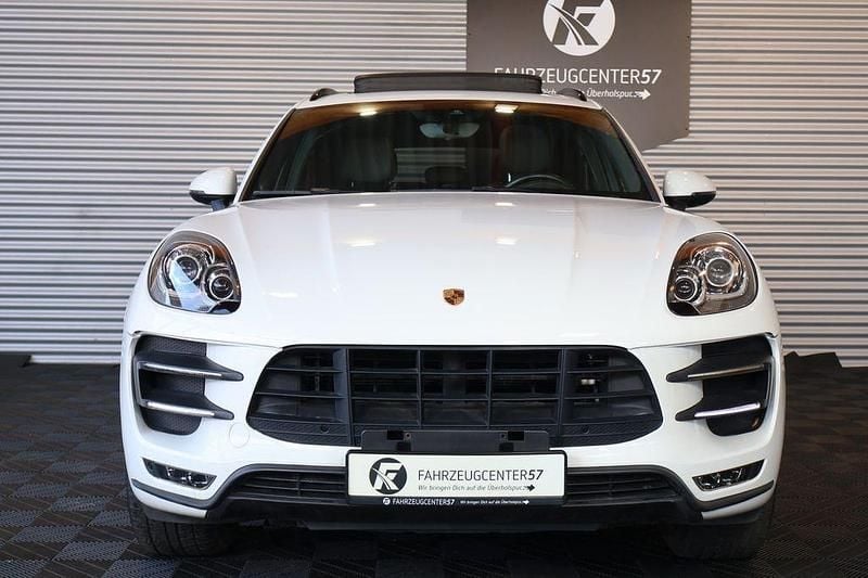 Second-hand Porsche Macan 252 CP (185 kW) 2018 Alb SUV