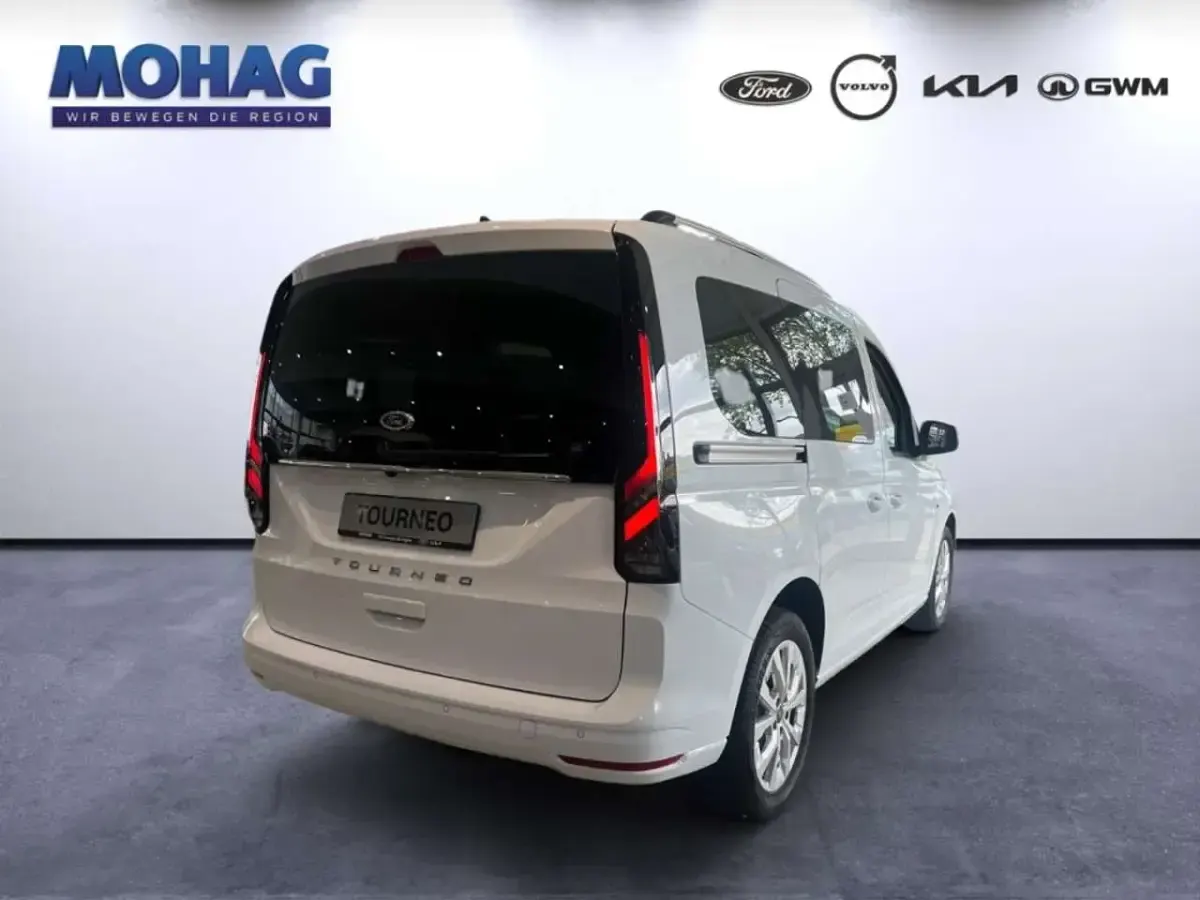 Neu Ford Tourneo Connect Titanium 122 PS (89 kW) 2026 Frostweiß Van / Kleinbus