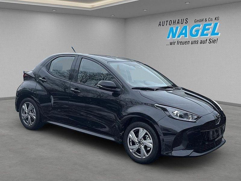 Neu Mazda 2 Exclusive-Line 116 PS (85 kW) 2026 Schwarz Limousine