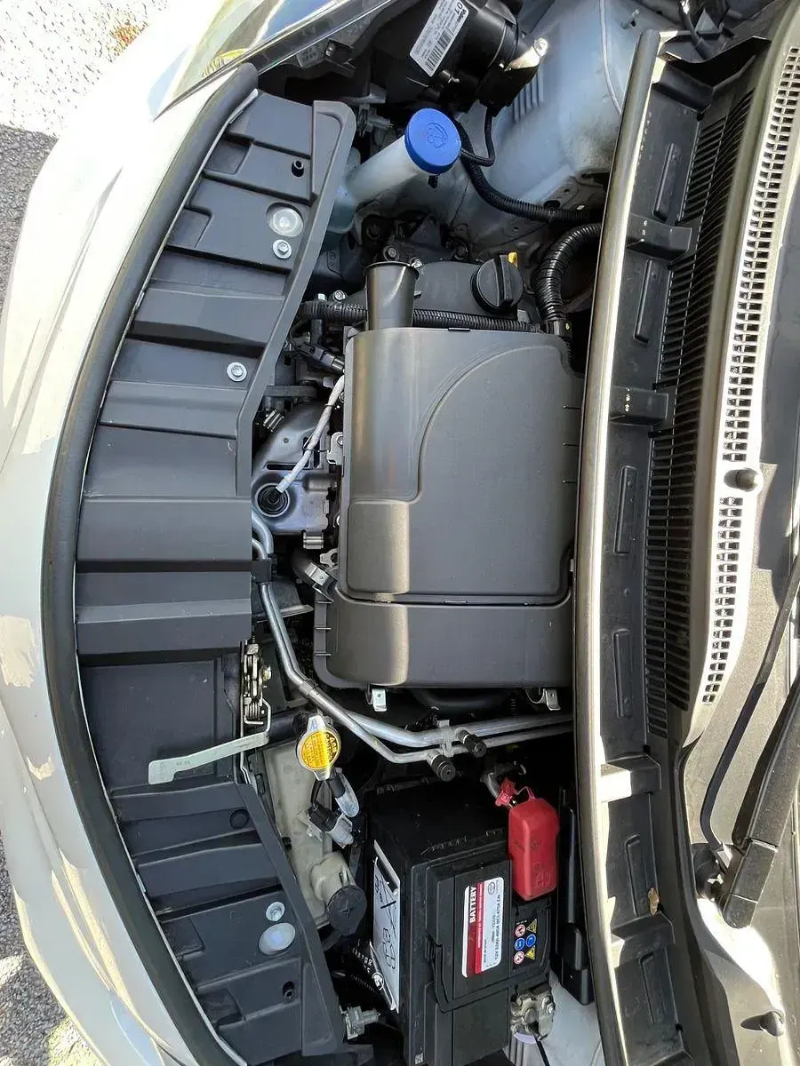 Gebraucht Toyota Aygo 68 PS (50 kW) 2013 Weiß Kleinwagen