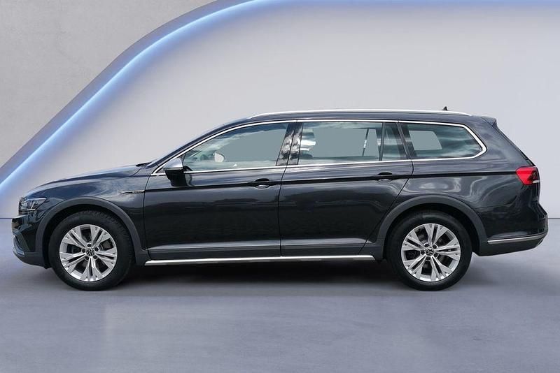 Gebraucht VW Passat Alltrack 200 PS (147 kW) 2023 Grau Kombi