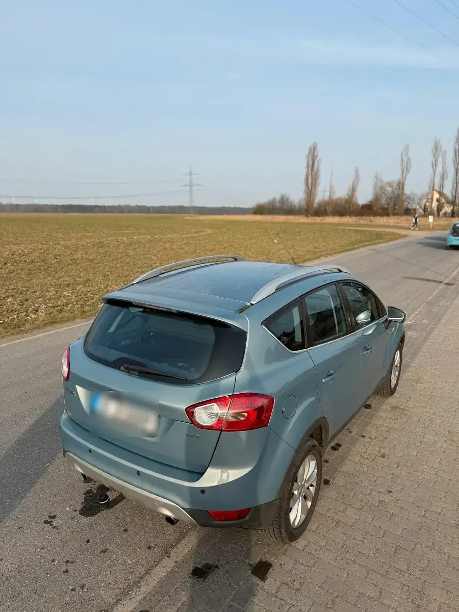 Second-hand Ford Kuga 200 CP (147 kW) 2009 Argintiu SUV