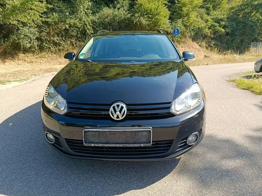 Gebraucht VW Golf VI Match 140 PS (102 kW) 2012 Schwarz Kombi