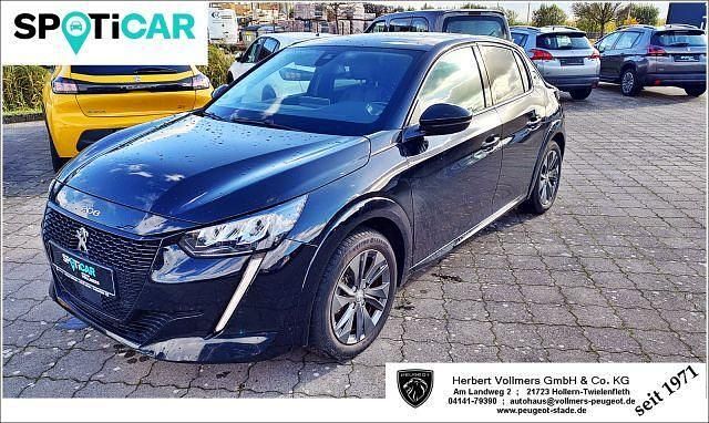 Perla nera schwarz metallic Gebraucht 2021 Peugeot e-208 Allure Kleinwagen | 17.850 € (Etwas zu teuer) - Bild 1/4