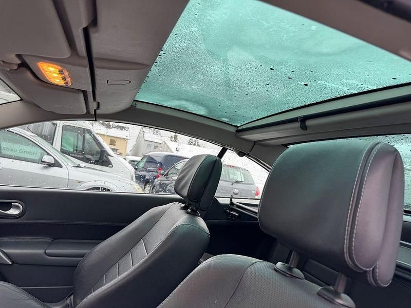 Gebraucht Renault Mégane Cabriolet Dynamique 135 PS (99 kW) 2007 Schwarz Cabrio