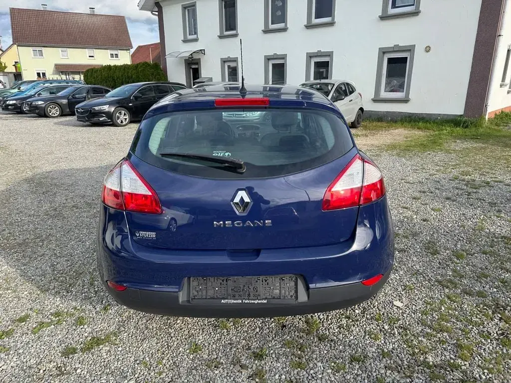 Gebraucht Renault Mégane Expression 101 PS (74 kW) 2009 Blau Limousine