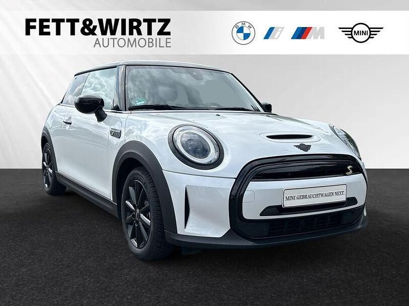 Weiss Gebraucht 2023 Mini Cooper Kleinwagen | 19.900 € (Fairer Preis) - Bild 1/3