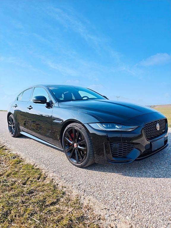 Gebraucht Jaguar XE R-Dynamic 250 PS (183 kW) 2020 Schwarz Limousine
