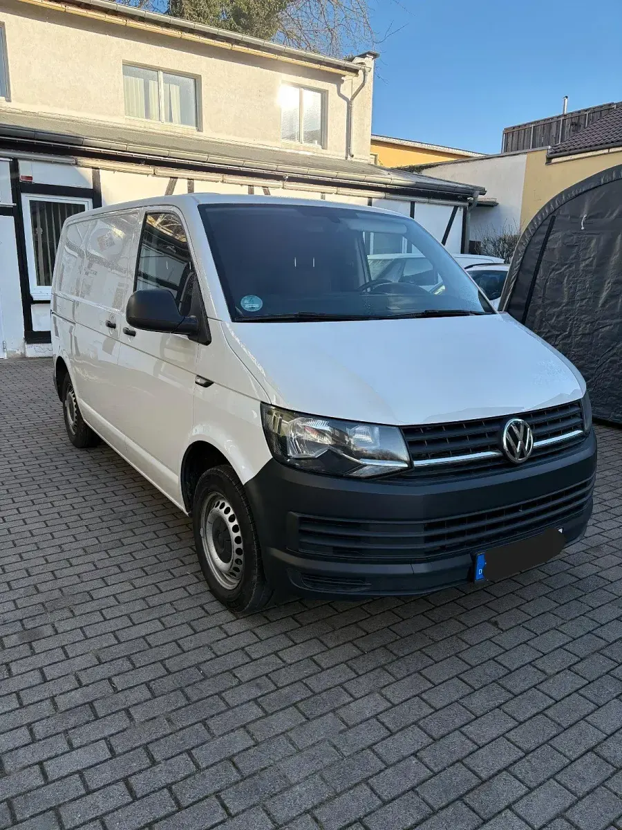 Gebraucht VW T5 102 PS (75 kW) 2015 Weiß Van