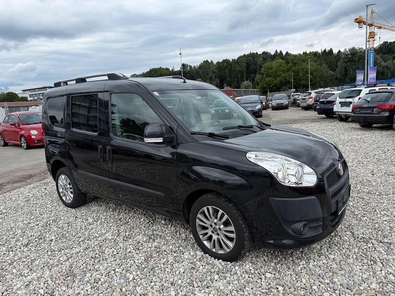 Schwarz Gebraucht 2011 Fiat Doblò Easy Van / Kleinbus | 2.900 € (Superpreis) - Bild 1/4