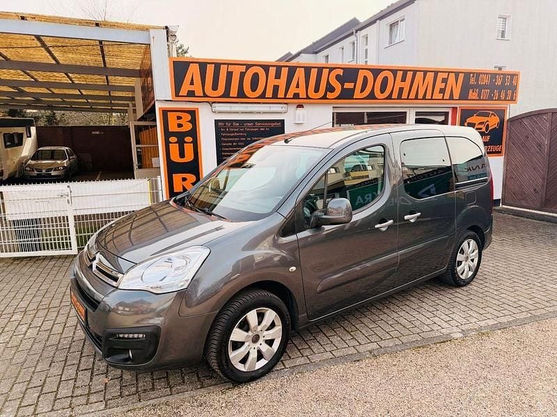 Gebraucht Citroën Berlingo 110 PS (80 kW) 2018 Grau Van / Kleinbus