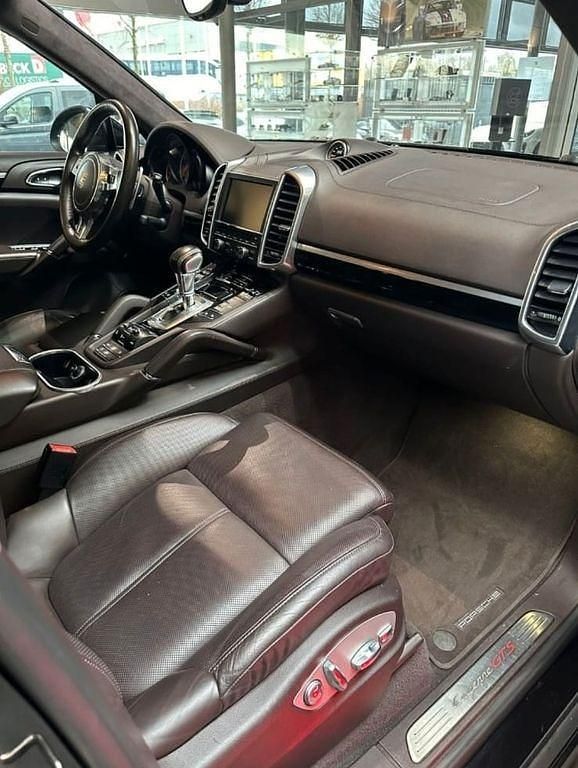 Gebraucht Porsche Cayenne GTS 420 PS (308 kW) 2014 Schwarz SUV