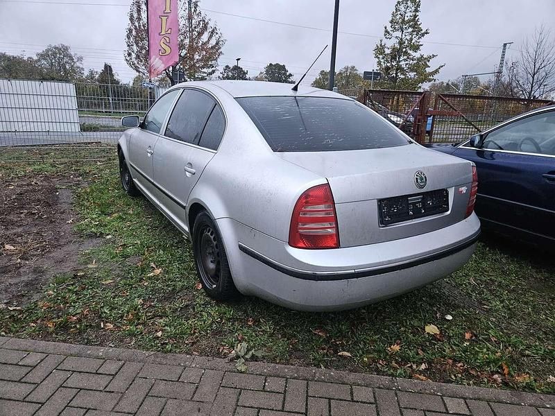 Gebraucht Skoda Superb Elegance 193 PS (141 kW) 2002 Grau Limousine