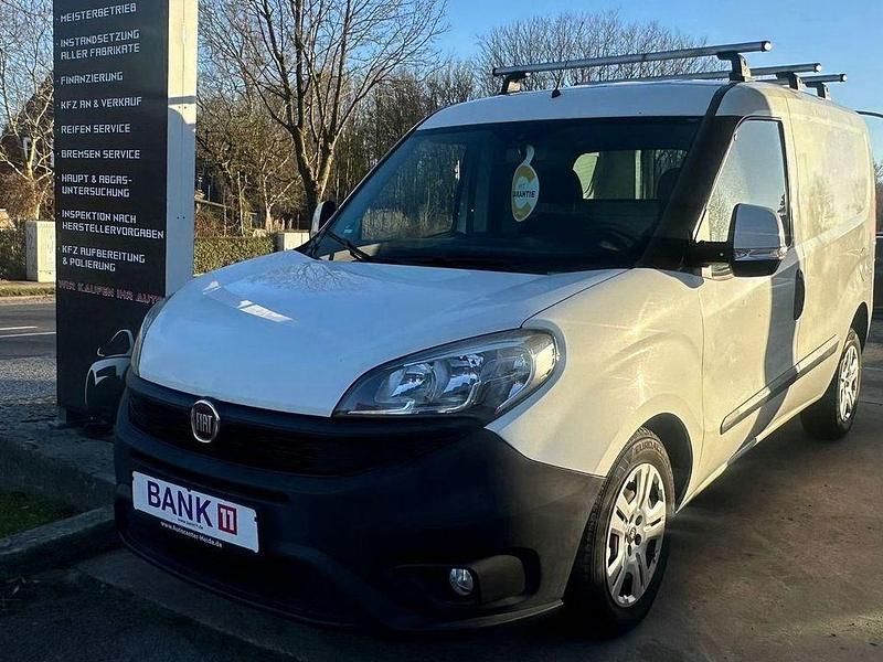 Gebraucht Fiat Doblò 101 PS (74 kW) 2016 Weiß Van / Kleinbus