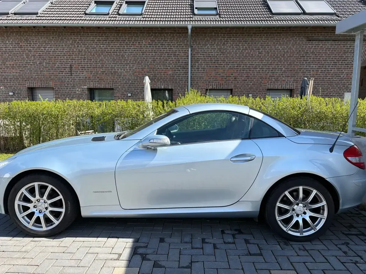 Second-hand Mercedes SLK200 163 CP (119 kW) 2004 Cabrio