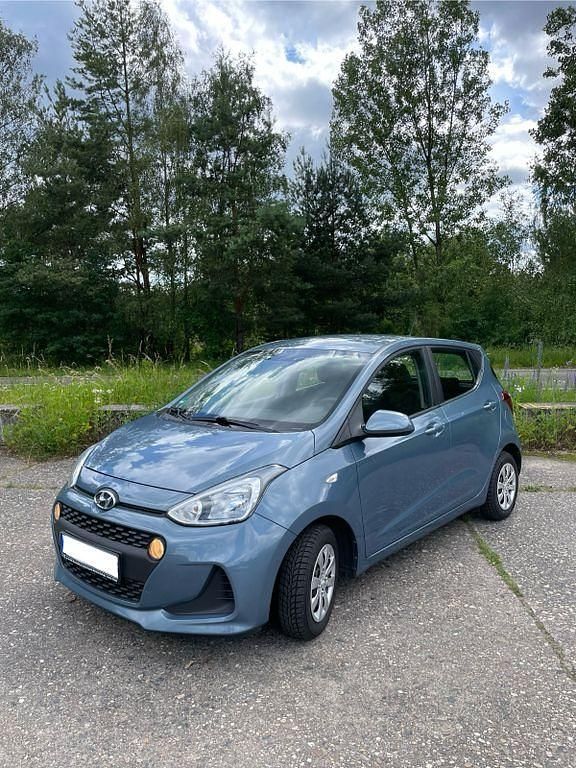 Blau Gebraucht 2018 Hyundai i10 Select Kleinwagen | 7.180 € (Guter Preis) - Bild 1/4