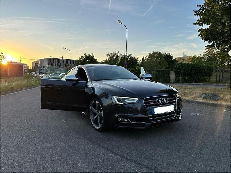 Grau Gebraucht 2014 Audi S5 Sportback S-Line Kleinwagen | 20.000 € (Fairer Preis) - Bild 1/4
