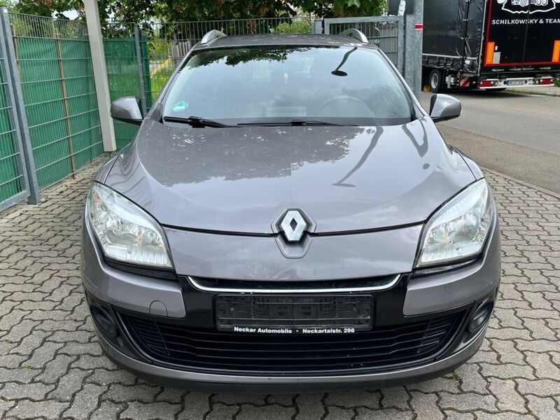 Gebraucht Renault Mégane III Expression 110 PS (80 kW) 2013 Grau Limousine