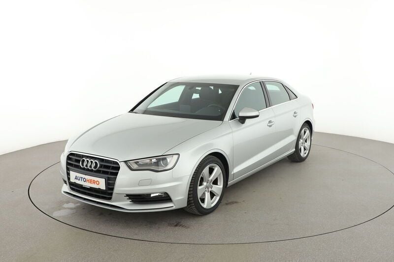Silber Gebraucht 2014 Audi A3 Ambition Limousine | 16.810 € (Fairer Preis) - Bild 1/4