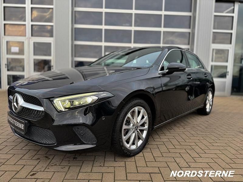 Gebraucht Mercedes A250 Progressive 218 PS (160 kW) 2021 Schwarz Limousine
